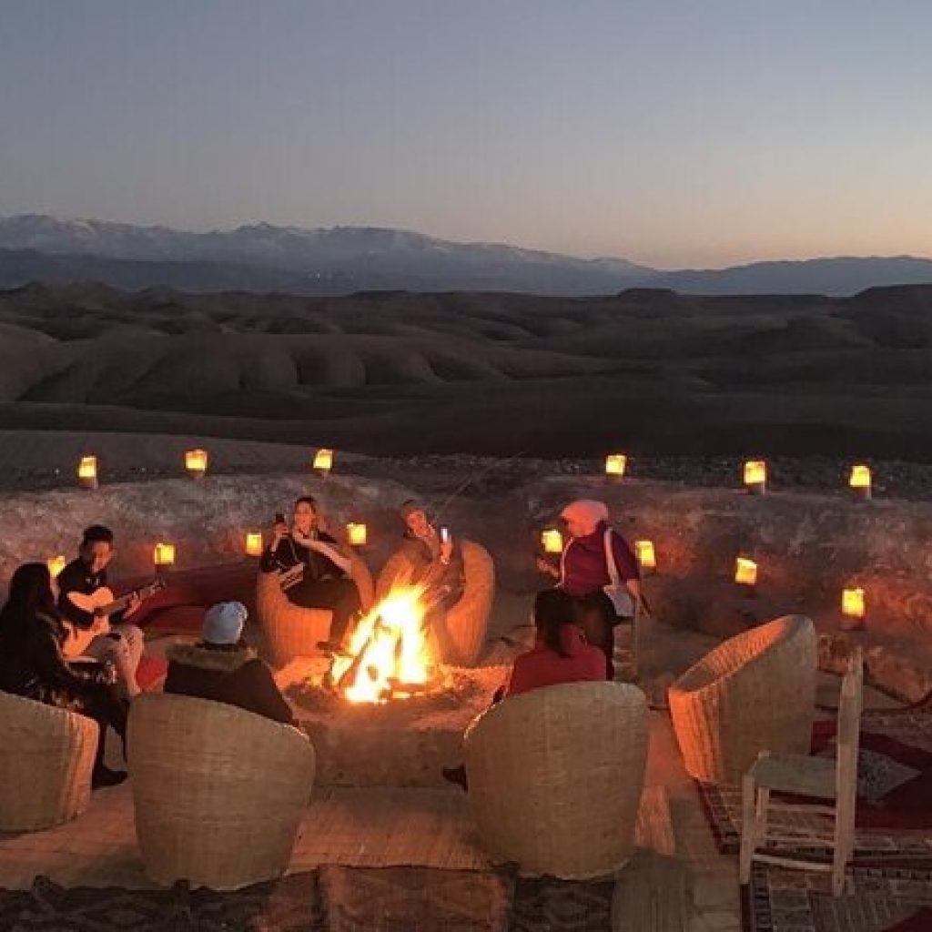 Dîner et spectacle au désert d'Agafay